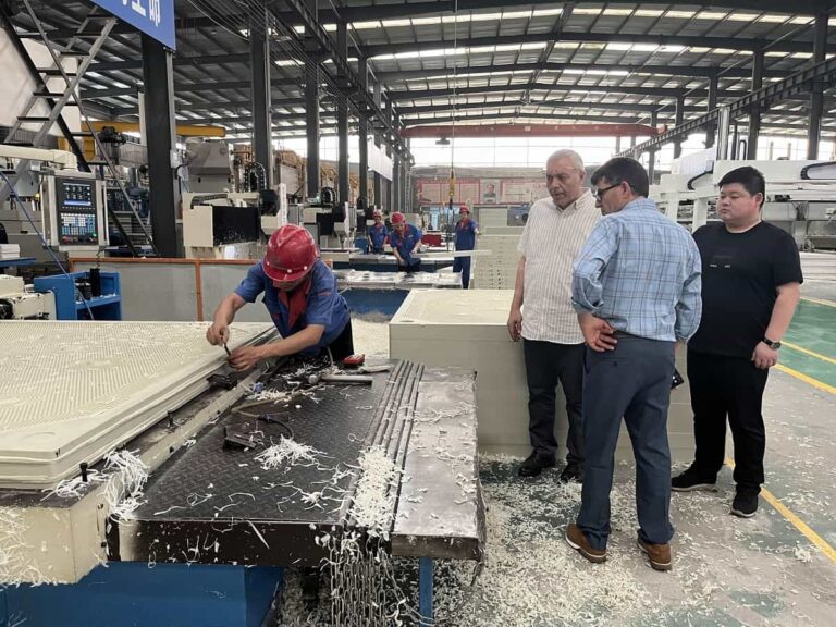 customer visiting our filter press factory